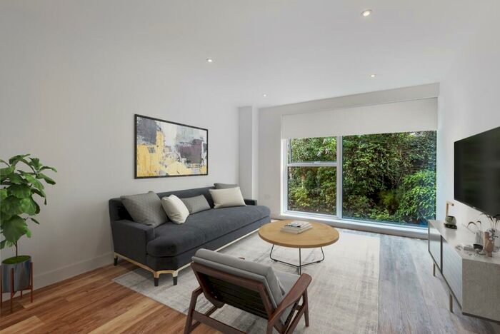 1 Bedroom Flat To Rent In Sherman Road Bromley, BR1