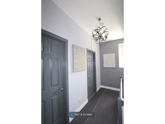 6 Bedroom End Of Terrace House To Rent In Agar Road, Truro, TR1