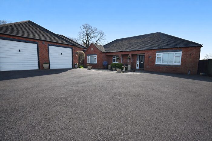 3 Bedroom Detached Bungalow For Sale In Turnpike Rise, Prees, SY13