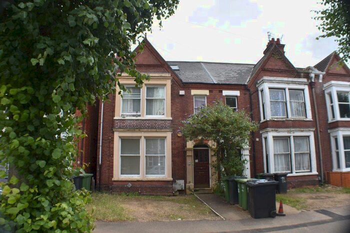 2 Bedroom Flat To Rent In Park Road, Peterborough PE1