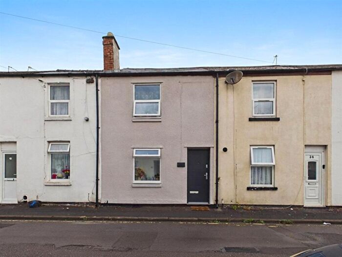 2 Bedroom Terraced House For Sale In Wellesley Street, Gloucester, GL1