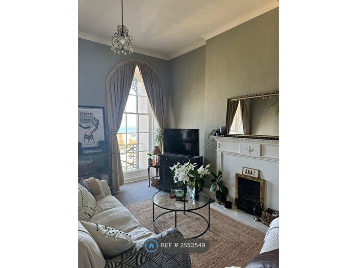 2 Bedroom Flat To Rent In Brigstocke Terrace, Ryde, PO33