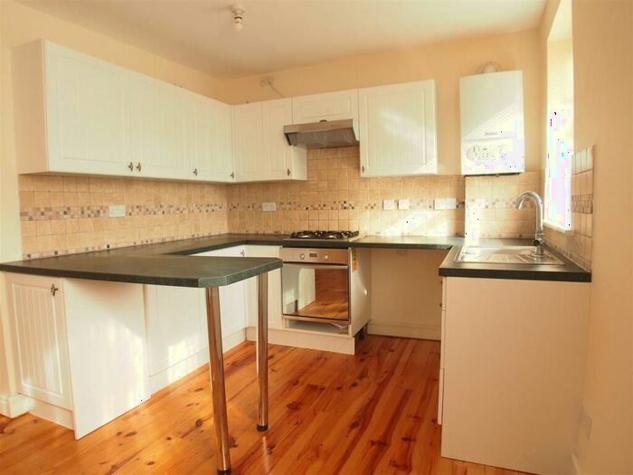 1 Bedroom Flat To Rent In Salisbury Road (), Southsea, Portsmouth, PO4