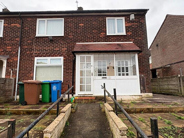 3 Bedroom End Of Terrace House For Sale In Martindale Crescent, Middleton, Manchester, M24