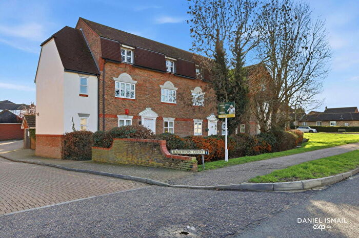 2 Bedroom Flat For Sale In Blackthorn Court, Langdon Hills, Basildon, SS16