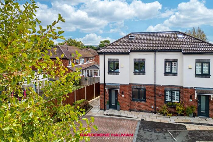 3 Bedroom Semi-Detached House For Sale In Bowen Close, Bramhall, SK7