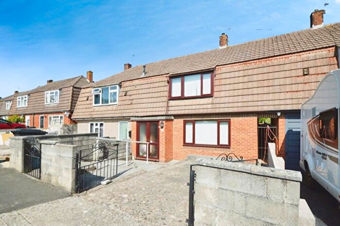 3 Bedroom Terraced House For Sale In Paybridge Road, Bristol, BS13