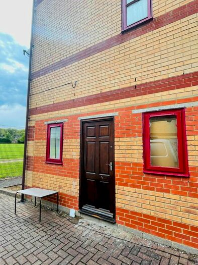 Studio To Rent In Pincott Place, London, SE4