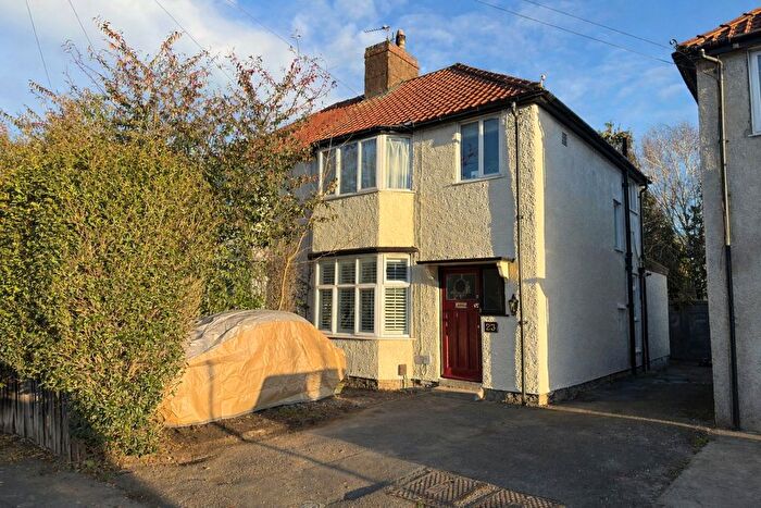 3 Bedroom Semi Detached House For Sale In Napier Road, Cowley, OX4