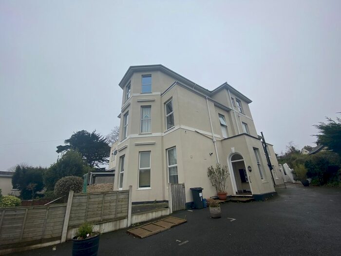1 Bedroom Flat To Rent In Dawlish Road, Teignmouth, Devon, TQ14