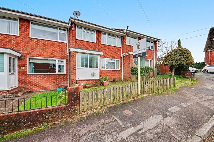 3 Bedroom Terraced House For Sale In Priory Close, Bishops Waltham, SO32