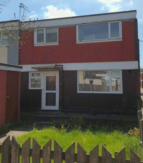 3 Bedroom Terraced House To Rent In Axdane, Hull, HU6