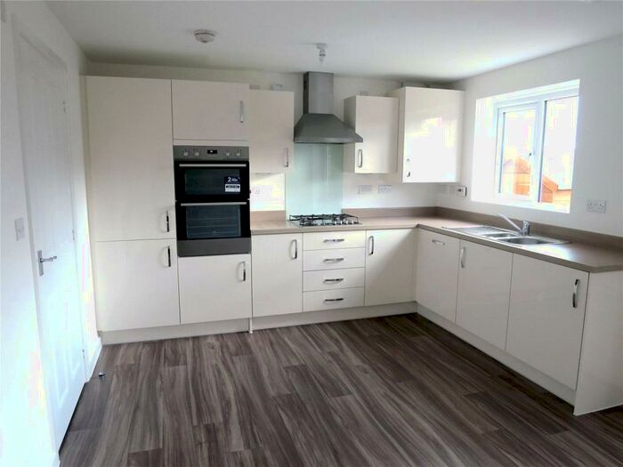 4 Bedroom Terraced House To Rent In Willowherb Road, Lyde Green, Bristol, BS16