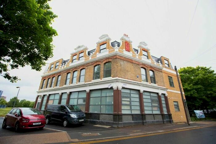 Block Of Flats To Rent In Star Lane, London, E16