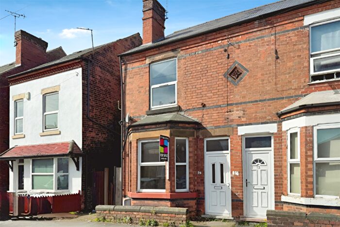 2 Bedroom Semi-Detached House For Sale In Montpelier Road, Dunkirk, NG7