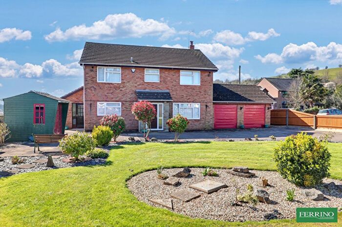 4 Bedroom Detached House For Sale In Broad Street, Littledean, Cinderford, Gloucestershire., GL14