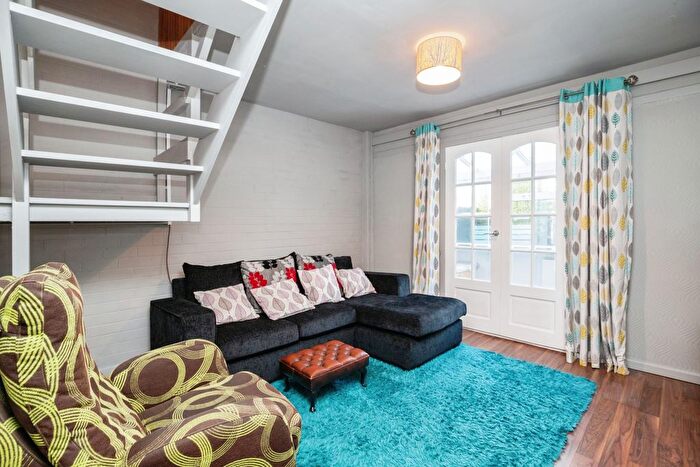 3 Bedroom End Of Terrace House For Sale In Bexhill Road, Ingol, Preston, Lancashire, PR2