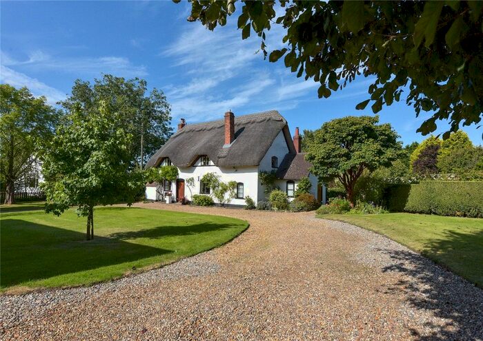 4 Bedroom Detached House For Sale In Stoulton, Worcester, Worcestershire, WR7