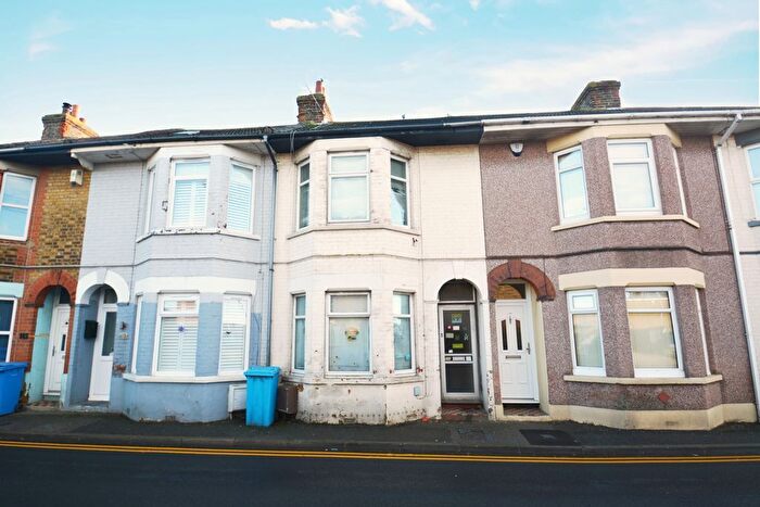 3 Bedroom Terraced House For Sale In Marine Parade, Sheerness, ME12