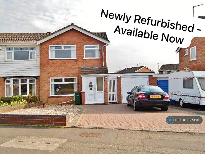 3 Bedroom Semi-Detached House To Rent In Garth Crescent, Binley, Coventry, CV3