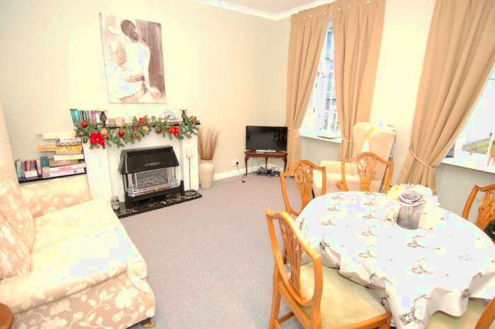 3 Bedroom Property To Rent In St John Street Stirling Town, Stirling, FK8