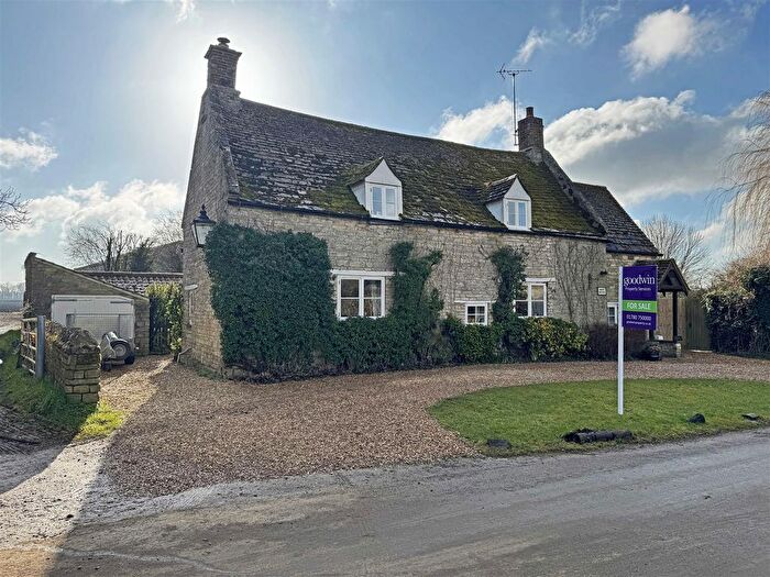 4 Bedroom Cottage For Sale In Bainton Green Road, Ashton, Stamford, PE9