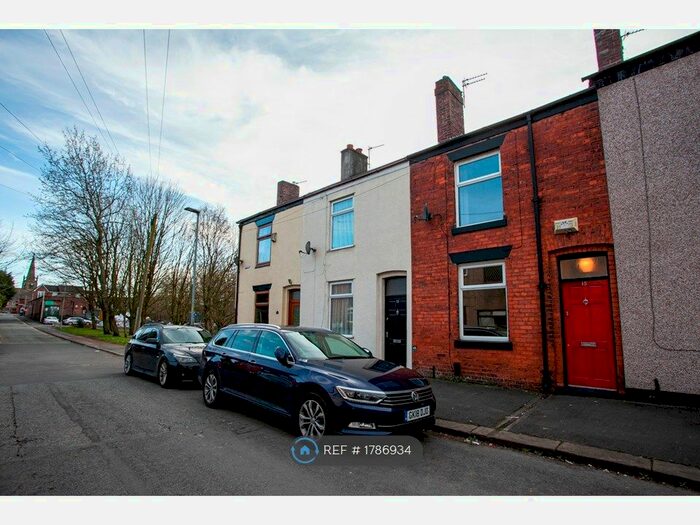 2 Bedroom Terraced House To Rent In Union Street, Tyldesley, Manchester, M29
