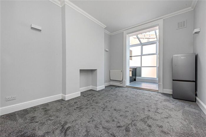 1 Bedroom Apartment To Rent In High Road, London, NW10