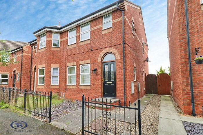 3 Bedroom Semi-Detached House For Sale In Barker Street, Crewe, CW2