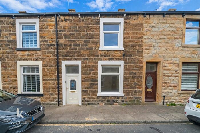 3 Bedroom Terraced House To Rent In Burns Street, Padiham, Burnley, BB12