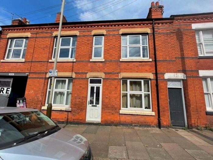 5 Bedroom Terraced House To Rent In Hartopp Road, Leicester, LE2