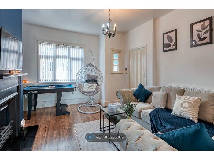 3 Bedroom Terraced House To Rent In Victoria Avenue, Manchester, M9