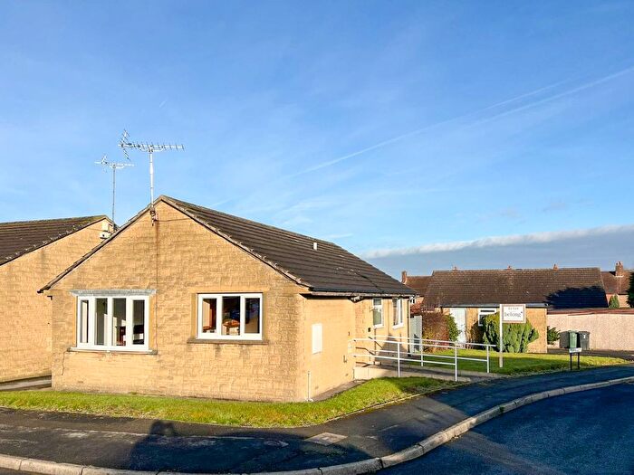 2 Bedroom Bungalow To Rent In Marlbeck Close, Honley, Holmfirth, HD9