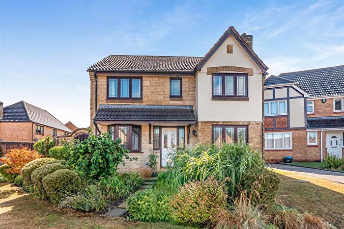 4 Bedroom Detached House For Sale In Sawyers Close, Chilcompton, Radstock, BA3