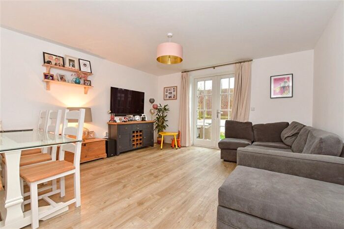 2 Bedroom Semi Detached House For Sale In Six Fields Path, Tenterden, Kent, TN30