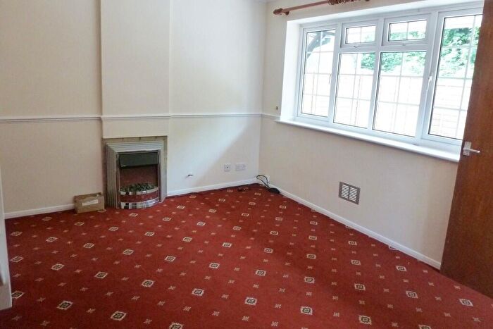 2 Bedroom End Of Terrace House To Rent In Fiveways Close, Cheddar, BS27