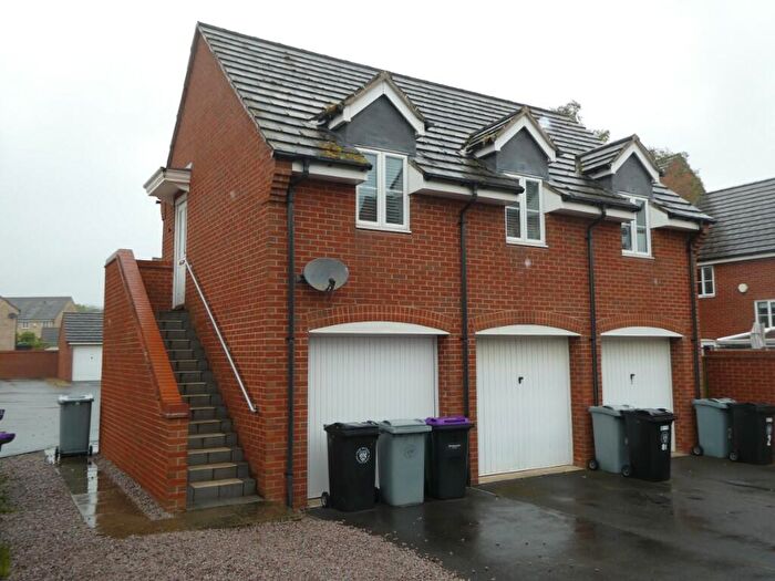 1 Bedroom Flat To Rent In Periwinkle Way, Bourne, Lincolnshire, PE10