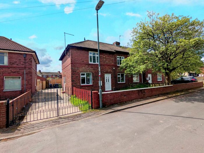 3 Bedroom Semi-Detached House To Rent In Bevin Square, South Hetton, DH6