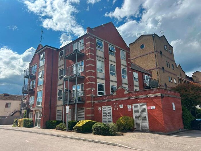 2 Bedroom Flat To Rent In Pavilion Court, Stimpson Avenue, Northampton, NN1