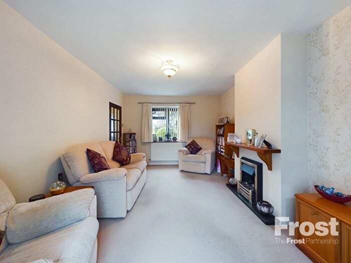 3 Bedroom Terraced House For Sale In Cambria Gardens, Stanwell, Middlesex, TW19