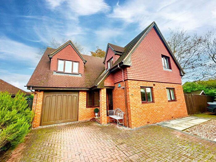 4 Bedroom Detached House To Rent In Priory Court, Winnersh, Wokingham, Berkshire, RG41