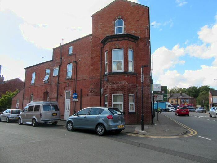 2 Bedroom Flat To Rent In Carr Street, Hindley, WN2
