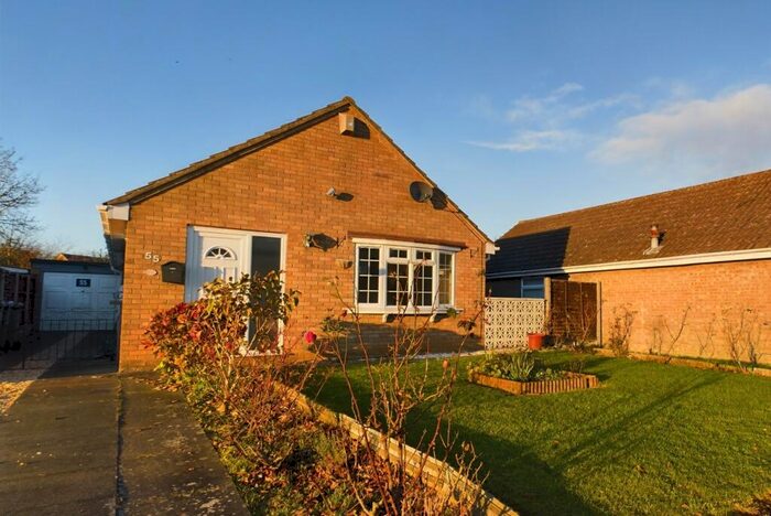 3 Bedroom Detached Bungalow To Rent In Wolsey Way, Lincoln, LN2
