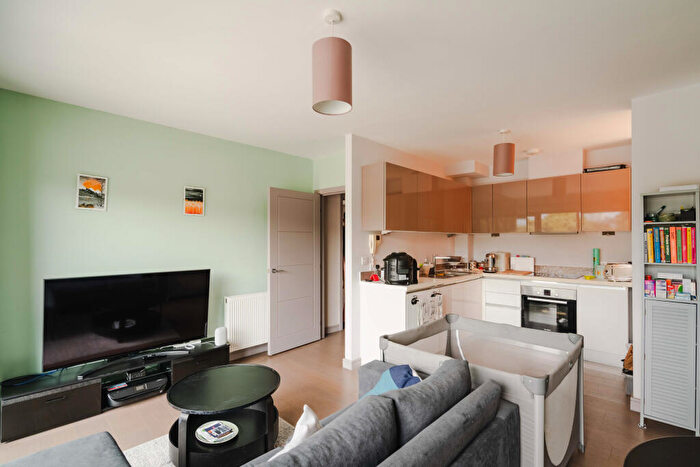 2 Bedroom Flat For Sale In St. Lukes Hall, William Street, Bedminster, Bristol, BS3