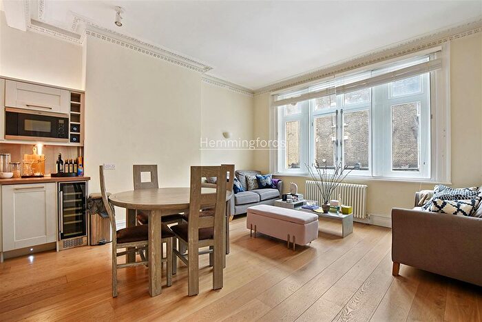 1 Bedroom Flat To Rent In Paddington Street, Marylebone, W1U