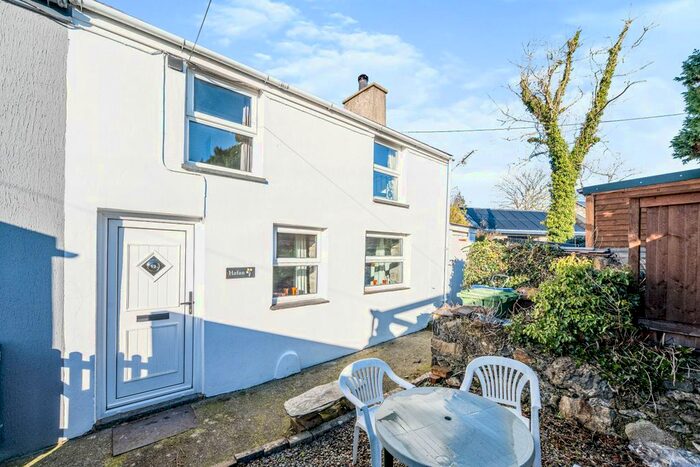 2 Bedroom Semi-Detached House For Sale In Garndolbenmaen, Gwynedd, LL51