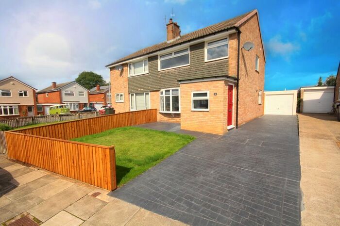 3 Bedroom Semi-Detached House To Rent In Merrington Avenue, Middlesbrough, North Yorkshire, TS5