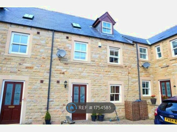 4 Bedroom Terraced House To Rent In Thorngate Place, Barnard Castle, DL12