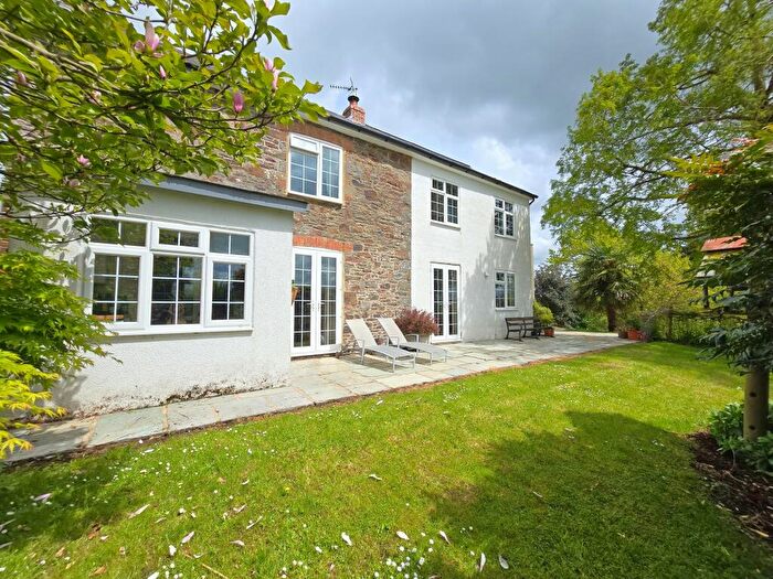 3 Bedroom Semi-Detached House For Sale In East Yelland, North Tawton, Devon, EX20