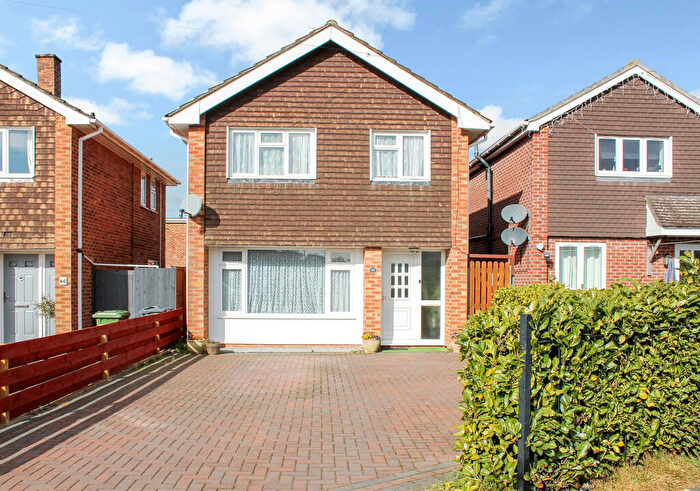 3 Bedroom Detached House To Rent In Sandy Lane, Fair Oak, Eastleigh, SO50